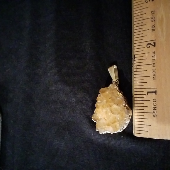 Pair of Natural Citrine Quartz Crystals Pendants - Picture 4 of 7